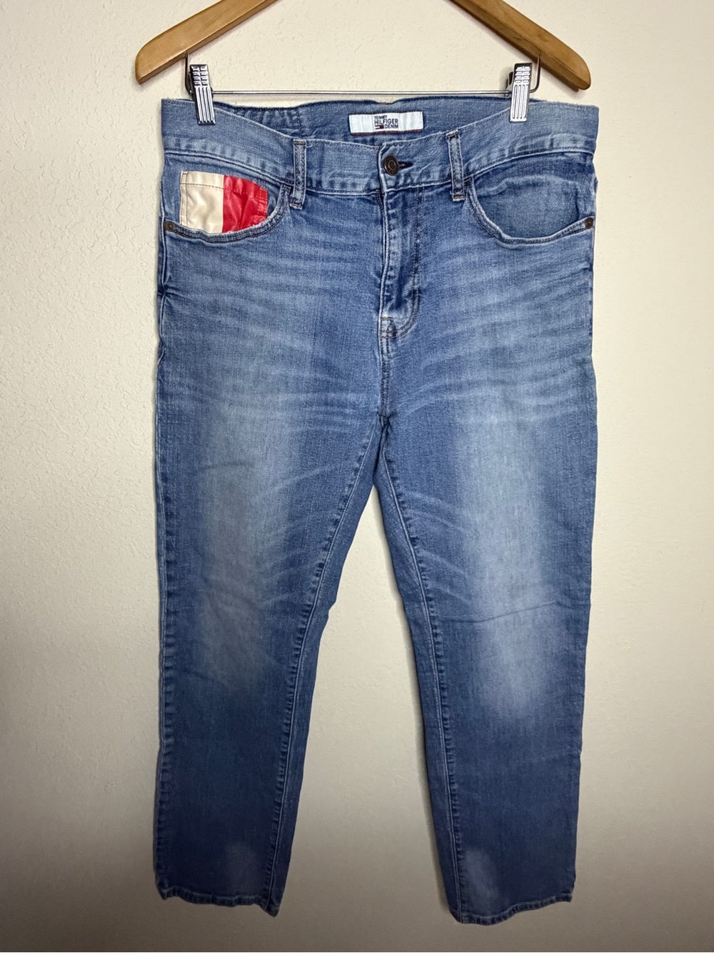 Tommy Hilfiger Light Blue Straight Jeans with Red & Cream Pocket Accent